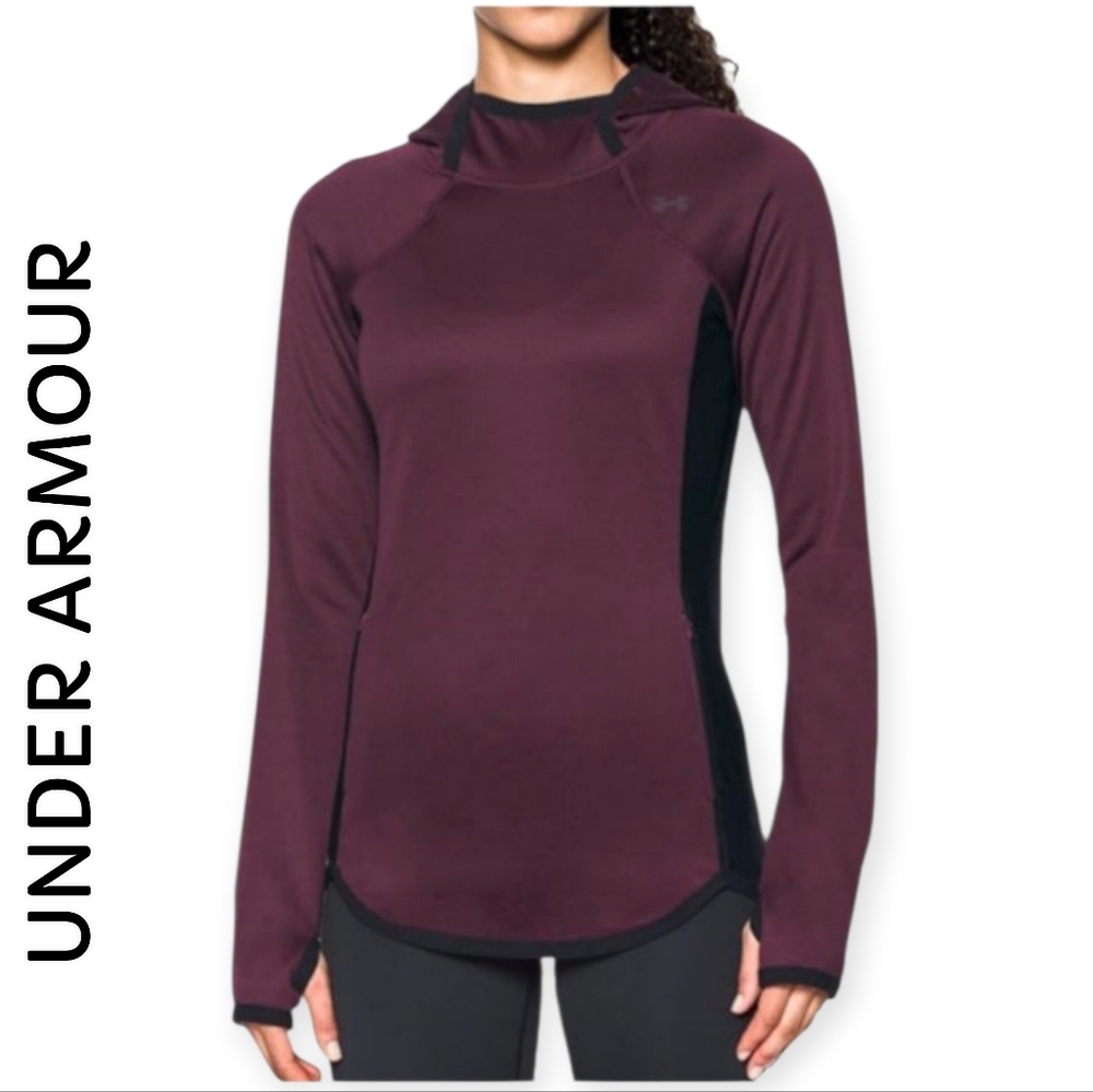 Under Armour Athletic Hoodie Size XS